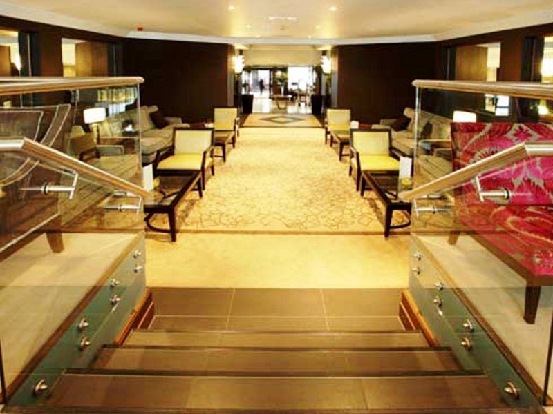 The Hotel Bristol